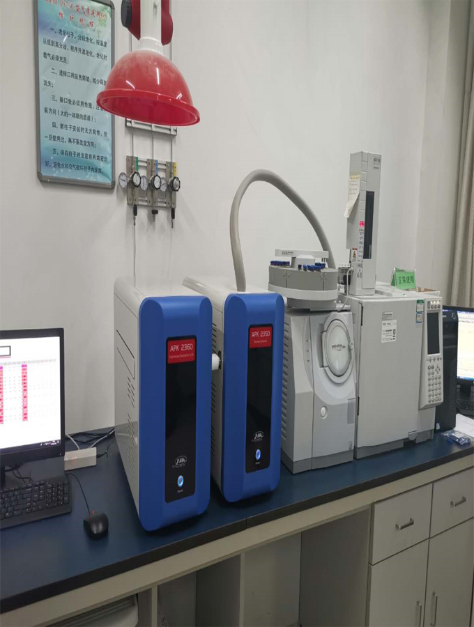 石嘴山市環(huán)境監(jiān)測(cè)站熱脫附系統(tǒng)現(xiàn)場(chǎng)交付